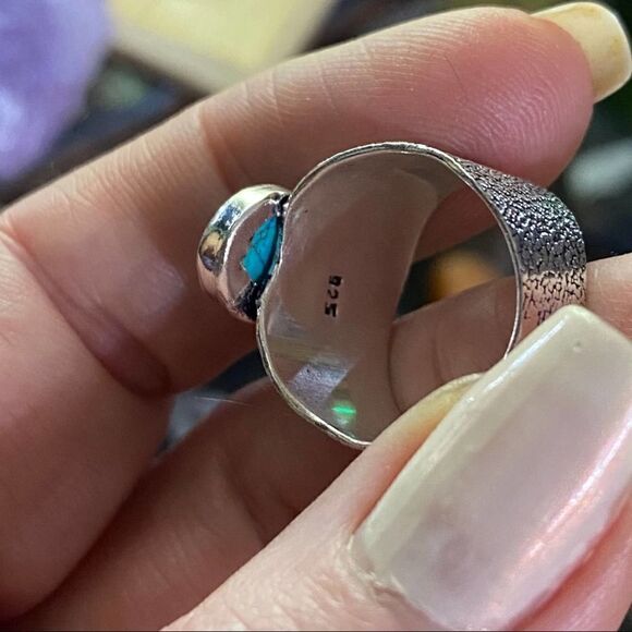 Natural Turquoise Wide Band Sterling Silver Ring Size 8 - Picture 5 of 6